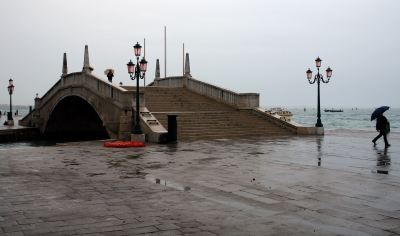 Venedig : Sestiere di San Marco: Riva degli Schiavoni, im Regen