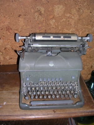die alte Schreibmaschine