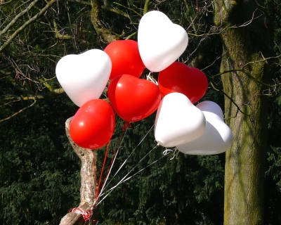 Ballonbukett mit sieben Herzballons