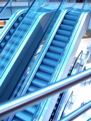 Rolltreppe in Falschfarben