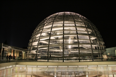 Reichstagskuppel am Abend 2