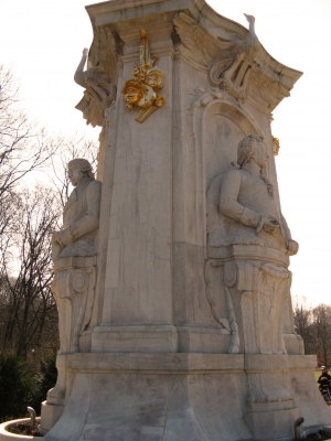 Komponisten-Denkmal 3
