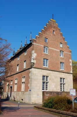 Haus Nievenheim aus 1524 zu Kempen am Niederrhein