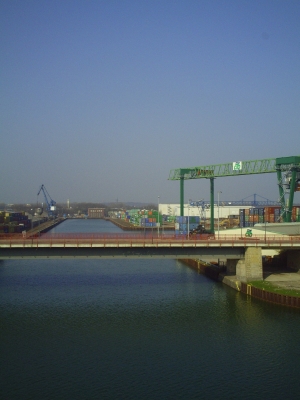 Blick auf den Dortmunderhafen