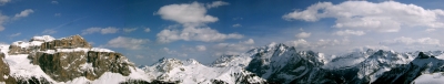 Dolomitenpanorama mit Sellagruppe im Winter
