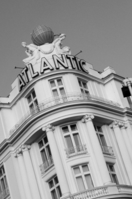 AtLaNtIc HoTeL