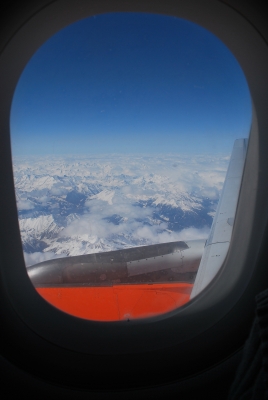 Die Alpen aus 8.000 Metern Höhe