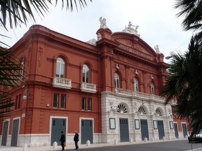Fassaden in Bari 3
