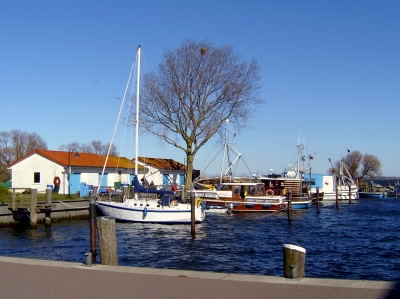 Im Hafen von Neuendorf