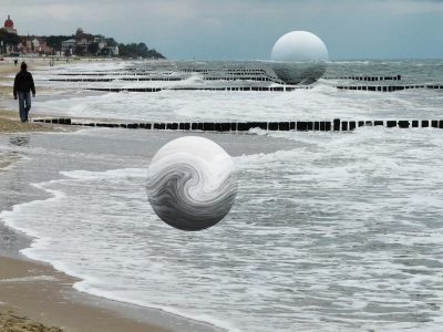 Spielball von Wind und Wellen