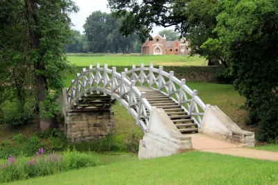 Weiße Brücke