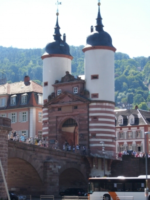 Die Karl-Theodor-Brücke (Alte Brücke) in Heidelberg