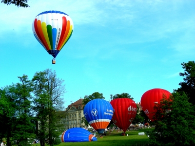 Heissluftballons in Pommersfelden