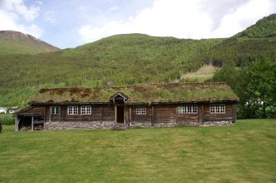 Altes Bauernhaus aufgenommen in Stordal Norwegen