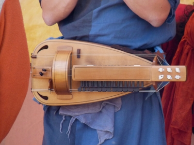 Mittelalterliches Instrument