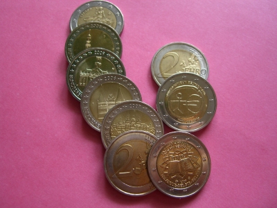 9 x 2 Euro