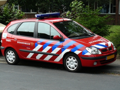 Einsatzfahrzeug der niederländischen Feuerwehr (Brandweer)