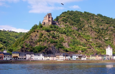 Loreleystadt Sankt Goarshausen mit Burg Katz