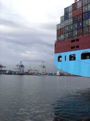 Containerschiff