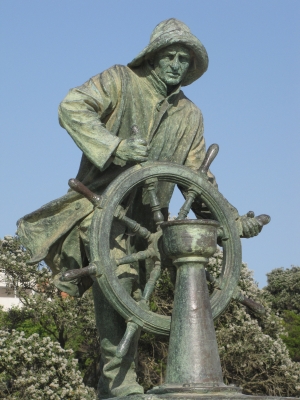 Seefahrerdenkmal am Strand von Porto