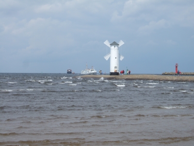 Hafeneinfahrt von Swinem&uuml;nde/Świnoujście