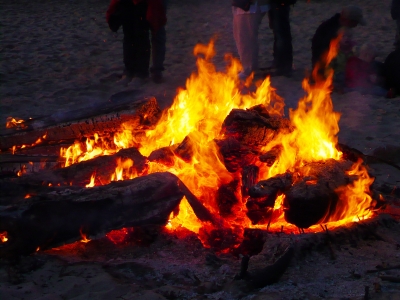 Lagerfeuer am Strand