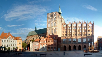 Alter Markt in Stralsund in der Abendsonne