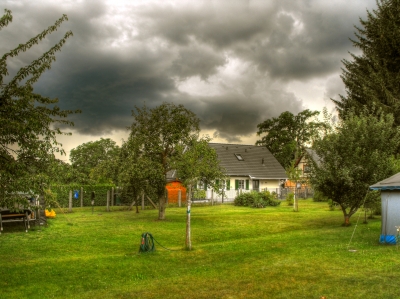 HDR - Dunkle Wolken