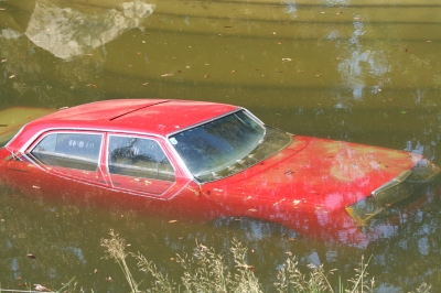 versenktes Auto