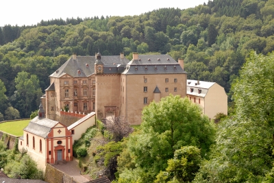 Schloss Malberg  -  ein Juwel im Kylltal in der Eifel