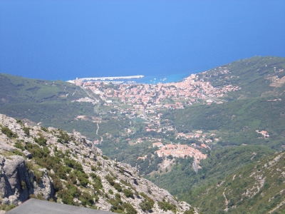 Blick vom Mte Capanne auf Marciana Marina (Insel Elba)