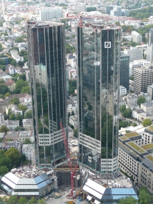 Wolkenkratzer Frankfurt 04