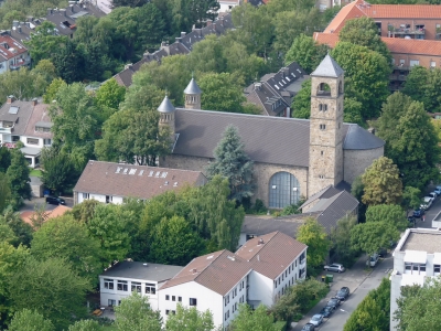 Kirche in der Stadt