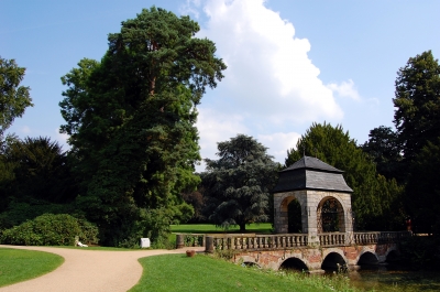 Schloss Dyck zu Jüchen, Brücke über den Wassergraben