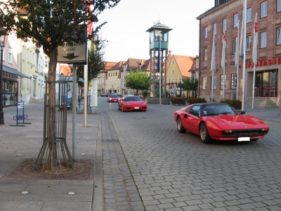 Ferrari in der Stadt