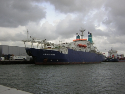 Arbeitsschiff (Kabelleger) im Hafen von Esbjerg (Dänemark)