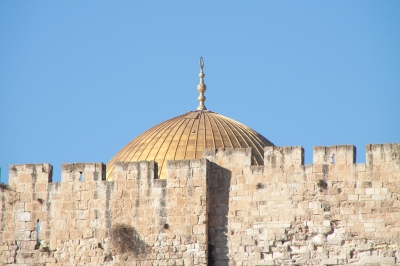 Jerusalem Stadtmauer und Kuppel des Felsendoms