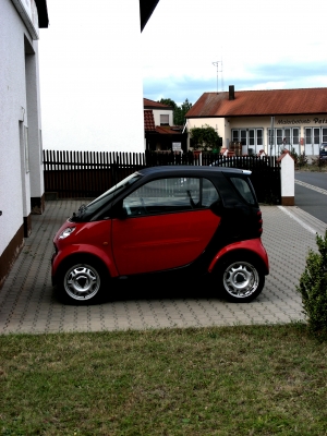 Parkplatz mit Smart
