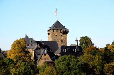 Sicht auf Schloss Burg in Solingen 1