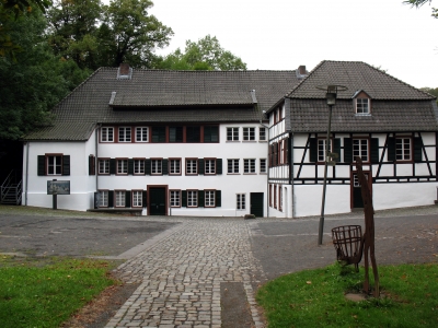 Bergisch Gladbach Papiermühle Ausstellungsgebäude