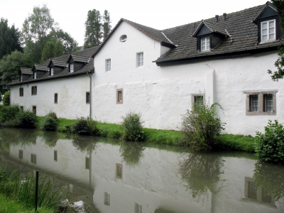 Schloß Georghausen seitlich