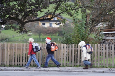 Kinder am Schulweg