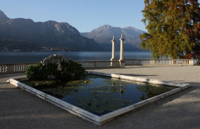 Brunnen am Comer See