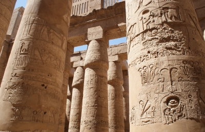 Säulen der Großen Hypostylhalle