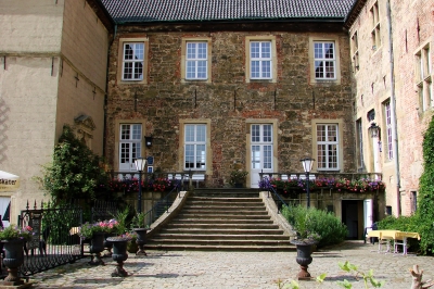 Schloss Lembeck, Innenhof