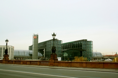Moltkebrücke und Hauptbahnhof