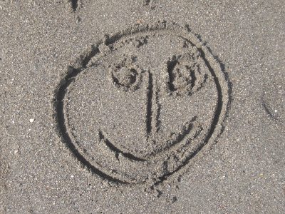 Lächeln im Sand