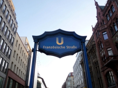 U-Bahn-Eingang "Französische Straße"