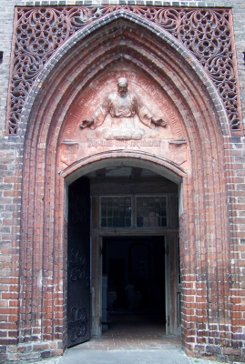 Kirchenportal in Brandenburg/H.