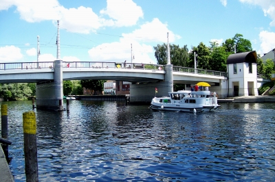 Jahrtausendbrücke über die Havel
